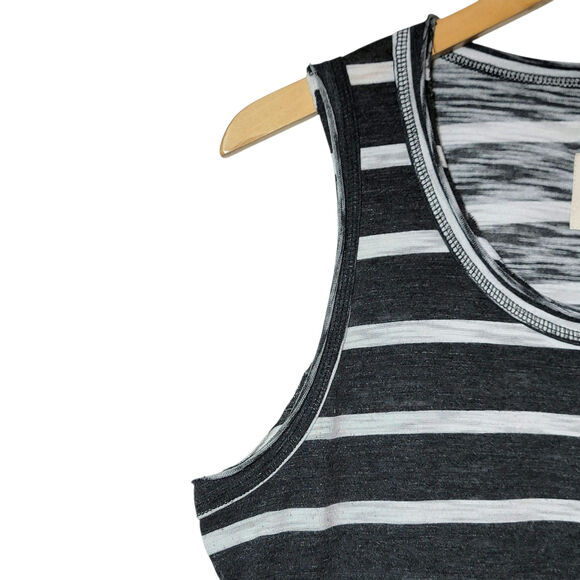 Chaser Black and White Stripe Tank Top Scoop Neck Soft Basic Casual Chic Comfy L - Picture 3 of 10
